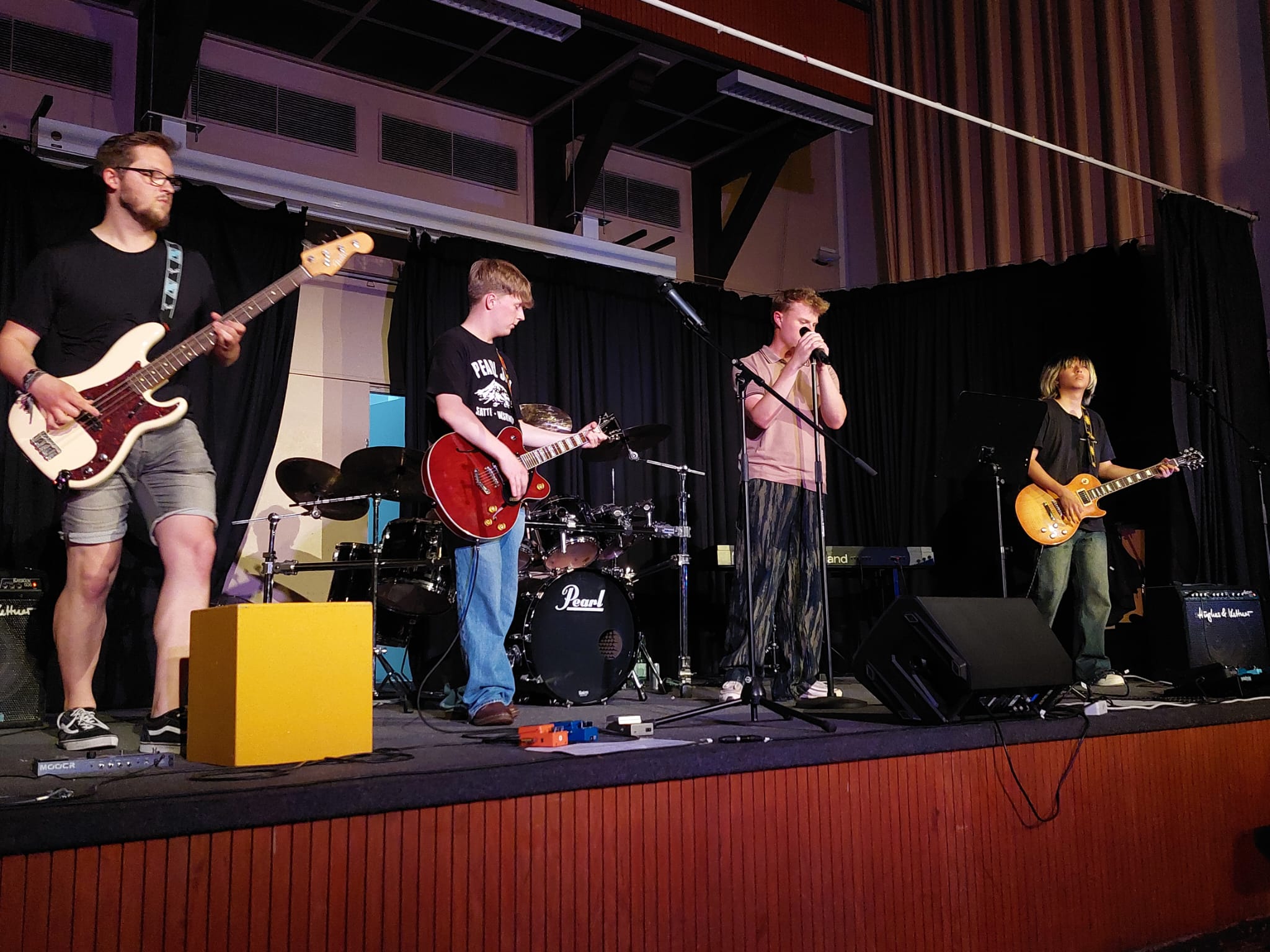 Konzert: ganz schön Shief